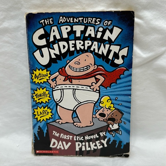 Captain Underpants, book - Picture 1 of 11